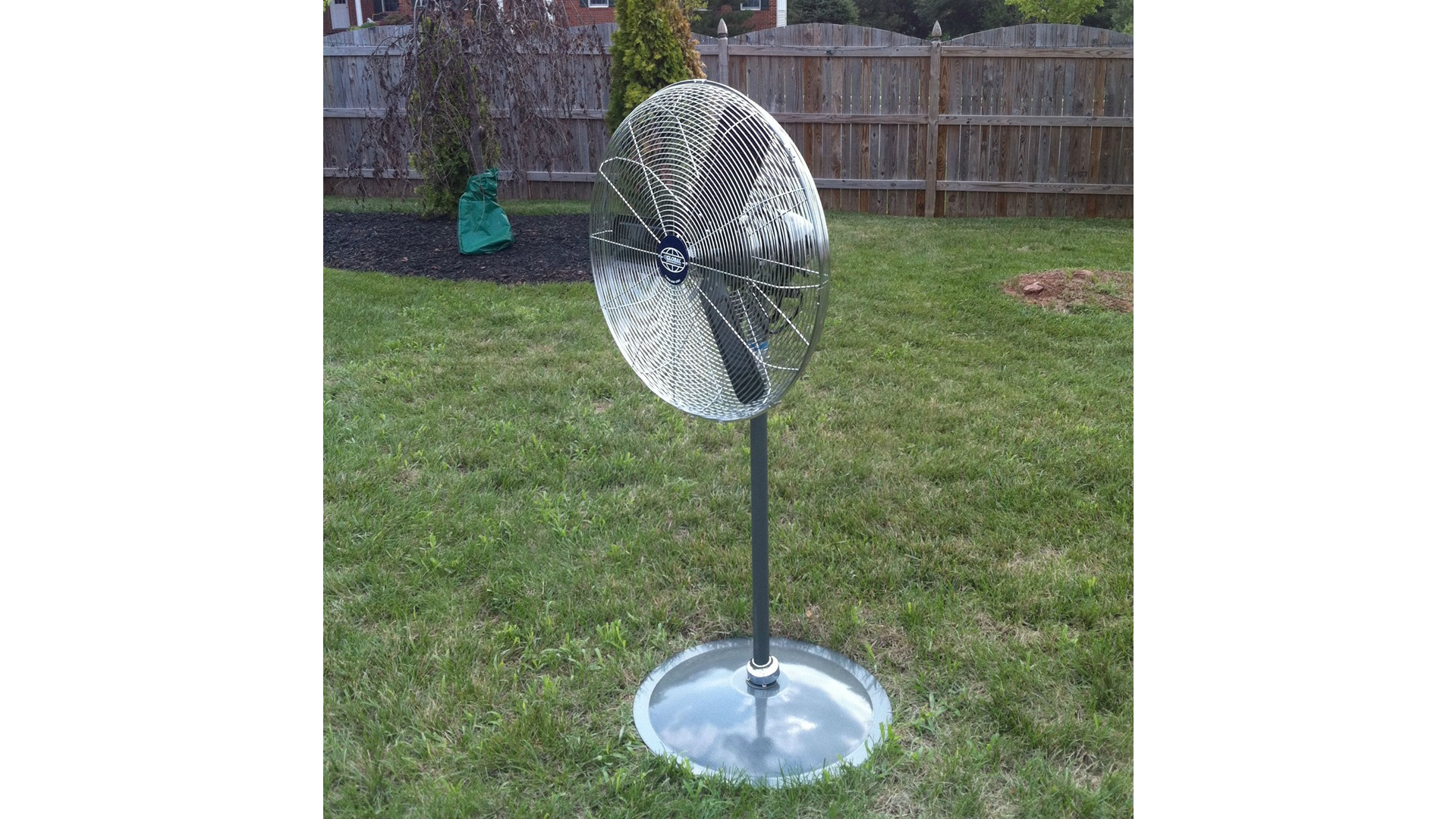 Pedestal Fan 30" - Oscillating