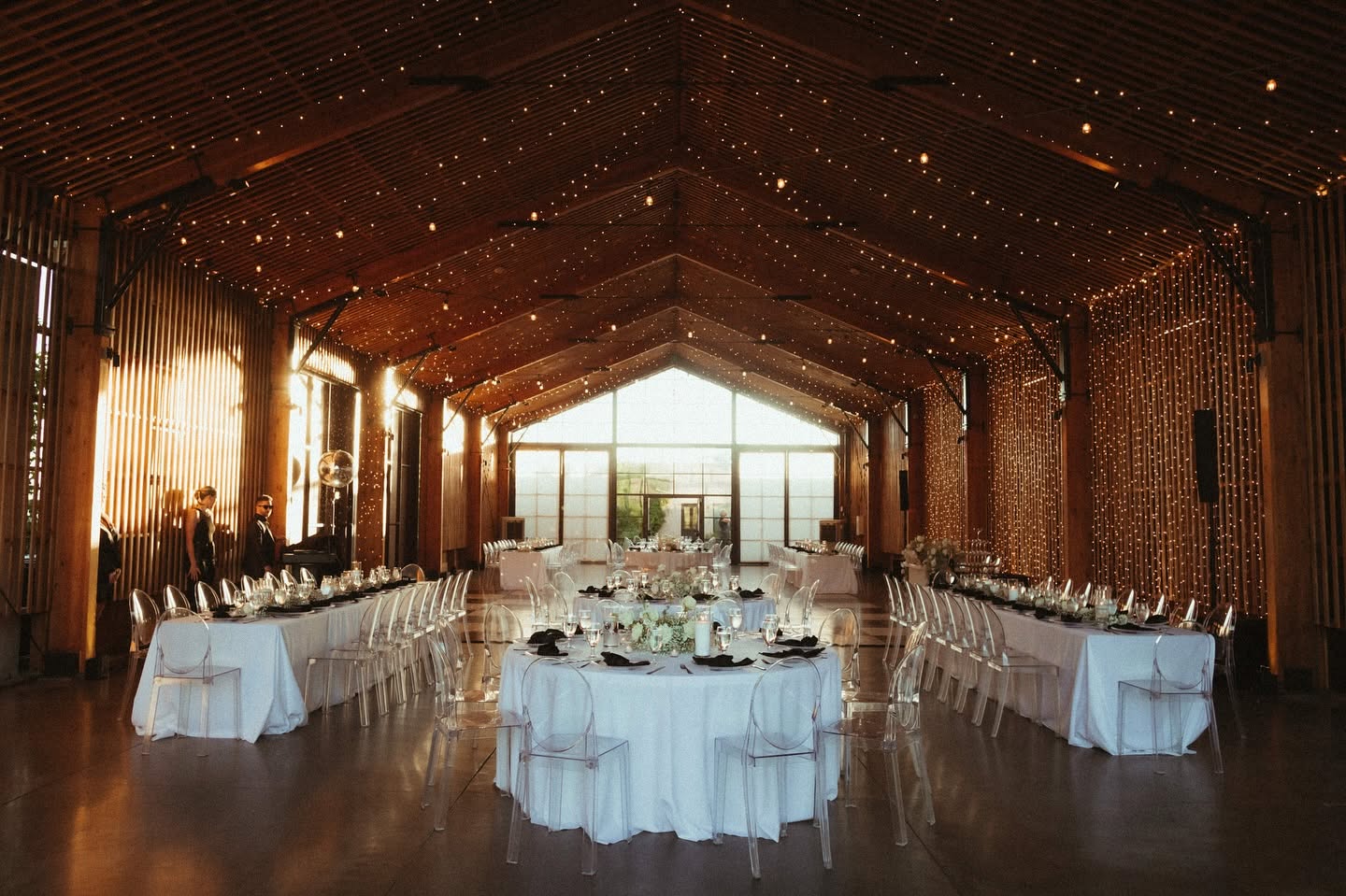 Light & Bright Reception