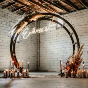 hadley wooden circle arbor rental Dallas-Ft. Worth, TX