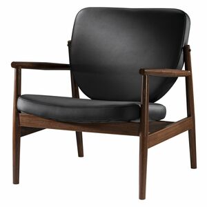 Black Vinyl Mid Century Chair rental Nashville, TN