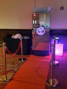 Mirror Me X Photo Booth rental Westchester, NY